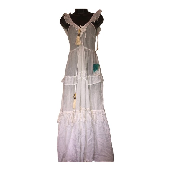 True destinations White prairie flutter strap sleeveless tiered boho‎ maxi dress - Picture 7 of 13